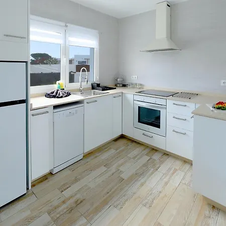 Bella, Modern 4 Bed プラヤ・ブランカ