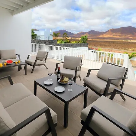 فيلة Bella, Modern 4 Bed